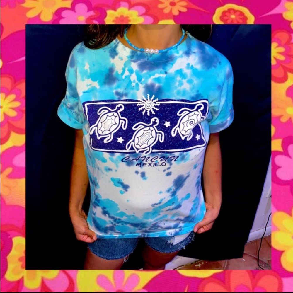 Cancun Mexico Vintage Tie Dye Tee
